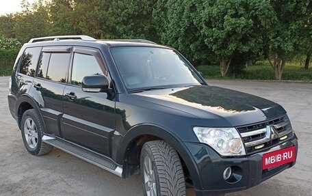 Mitsubishi Pajero IV, 2007 год, 1 550 000 рублей, 3 фотография