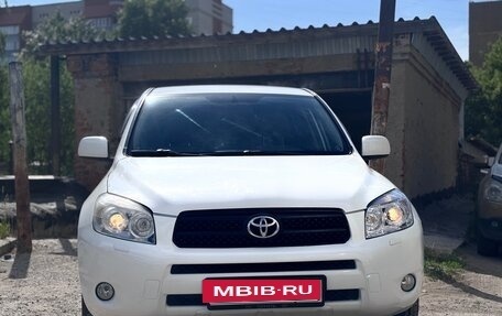 Toyota RAV4, 2007 год, 1 400 000 рублей, 2 фотография