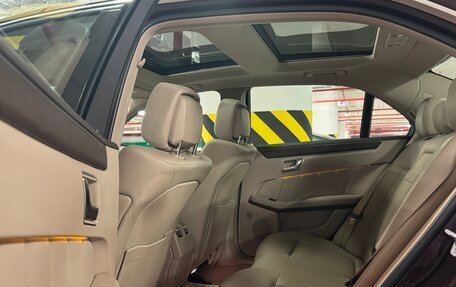 Mercedes-Benz E-Класс, 2012 год, 2 099 000 рублей, 4 фотография