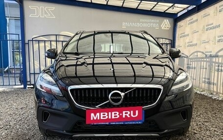 Volvo V40 Cross Country I, 2017 год, 1 779 000 рублей, 8 фотография