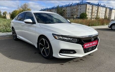 Honda Accord IX рестайлинг, 2018 год, 1 999 000 рублей, 2 фотография