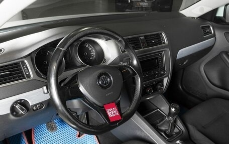 Volkswagen Jetta VI, 2018 год, 1 378 000 рублей, 3 фотография