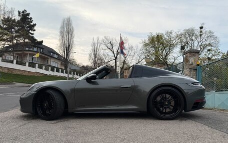 Porsche 911, 2022 год, 14 600 000 рублей, 9 фотография