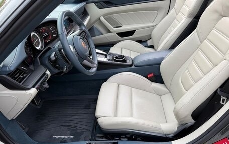 Porsche 911, 2022 год, 14 600 000 рублей, 12 фотография