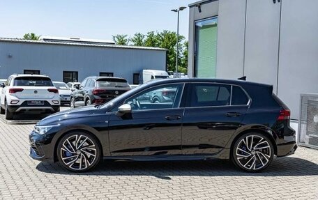 Volkswagen Golf R, 2022 год, 4 500 000 рублей, 2 фотография