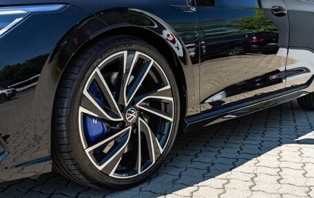 Volkswagen Golf R, 2022 год, 4 500 000 рублей, 8 фотография
