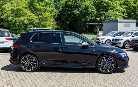 Volkswagen Golf R, 2022 год, 4 500 000 рублей, 4 фотография