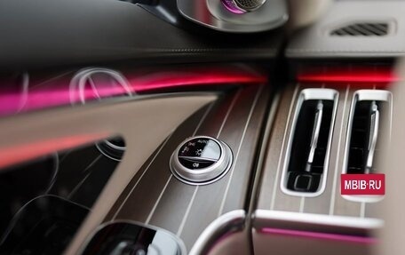 Mercedes-Benz Maybach S-Класс, 2025 год, 24 000 000 рублей, 10 фотография