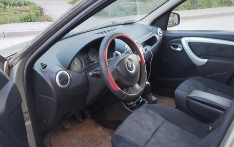Renault Logan I, 2012 год, 550 000 рублей, 4 фотография