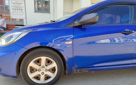 Hyundai Solaris II рестайлинг, 2012 год, 600 000 рублей, 9 фотография