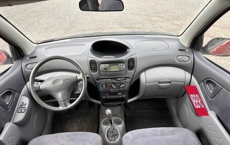 Toyota Yaris Verso, 2002 год, 379 700 рублей, 10 фотография