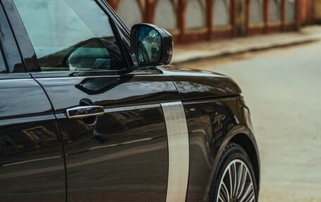 Land Rover Range Rover IV рестайлинг, 2018 год, 8 500 000 рублей, 13 фотография