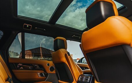 Land Rover Range Rover IV рестайлинг, 2018 год, 8 500 000 рублей, 14 фотография