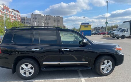 Toyota Land Cruiser 200, 2015 год, 3 300 000 рублей, 6 фотография