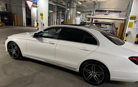Mercedes-Benz E-Класс, 2016 год, 3 500 000 рублей, 7 фотография