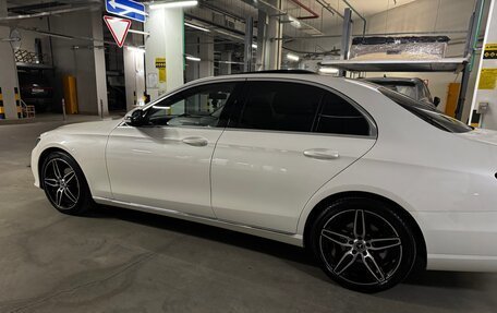 Mercedes-Benz E-Класс, 2016 год, 3 500 000 рублей, 6 фотография