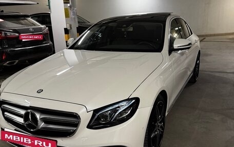 Mercedes-Benz E-Класс, 2016 год, 3 500 000 рублей, 3 фотография