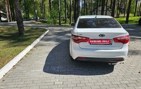 KIA Rio III рестайлинг, 2012 год, 760 000 рублей, 5 фотография
