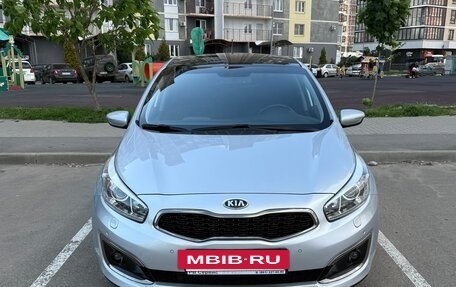 KIA cee'd III, 2016 год, 1 690 000 рублей, 2 фотография