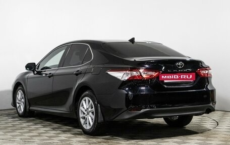 Toyota Camry, 2021 год, 2 795 000 рублей, 5 фотография