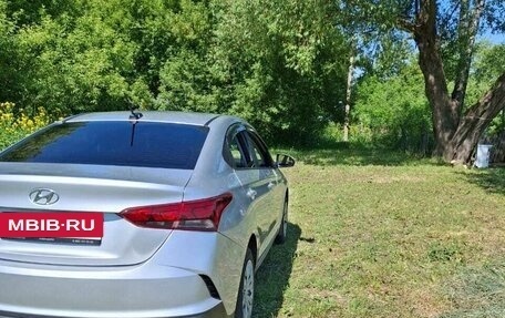 Hyundai Solaris II рестайлинг, 2021 год, 1 630 000 рублей, 9 фотография