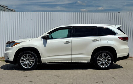 Toyota Highlander III, 2014 год, 2 700 000 рублей, 6 фотография