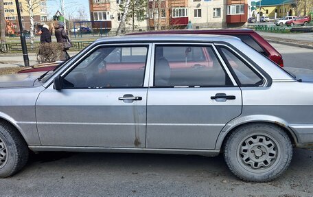 Audi 80, 1986 год, 55 000 рублей, 2 фотография