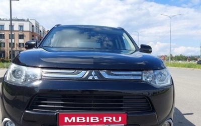 Mitsubishi Outlander III рестайлинг 3, 2012 год, 1 200 000 рублей, 1 фотография