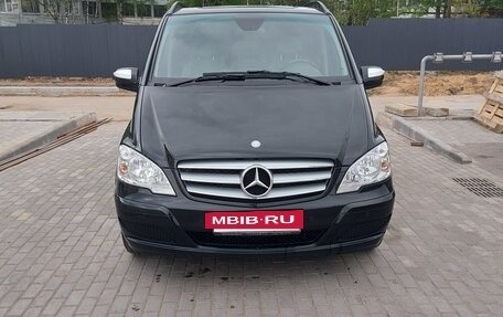 Mercedes-Benz Viano, 2010 год, 2 700 000 рублей, 4 фотография