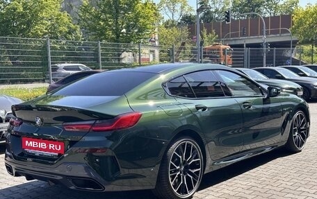 BMW 8 серия, 2022 год, 7 700 000 рублей, 2 фотография