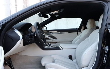 BMW 8 серия, 2022 год, 7 600 000 рублей, 17 фотография
