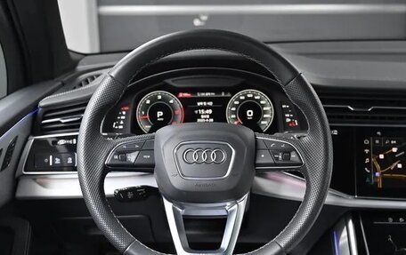 Audi Q7, 2022 год, 7 500 000 рублей, 8 фотография