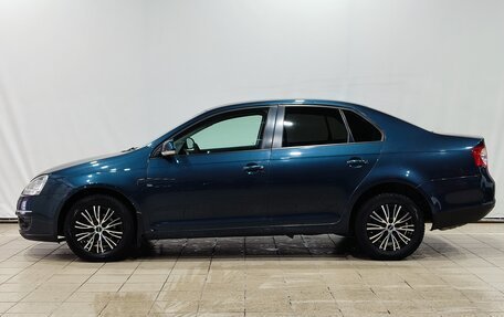 Volkswagen Jetta VI, 2010 год, 650 000 рублей, 7 фотография