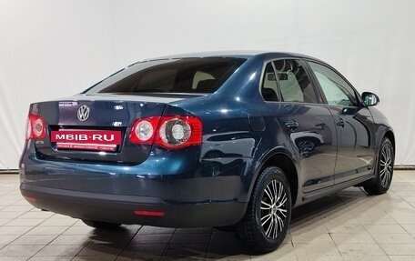 Volkswagen Jetta VI, 2010 год, 650 000 рублей, 4 фотография
