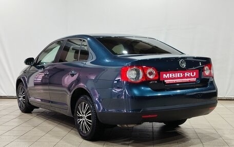 Volkswagen Jetta VI, 2010 год, 650 000 рублей, 6 фотография