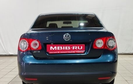 Volkswagen Jetta VI, 2010 год, 650 000 рублей, 5 фотография