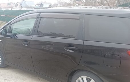 Toyota Wish II, 2011 год, 1 390 000 рублей, 4 фотография