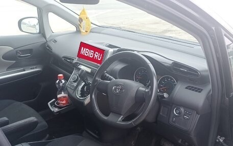 Toyota Wish II, 2011 год, 1 390 000 рублей, 5 фотография