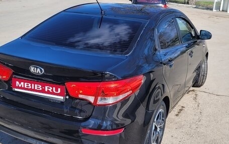 KIA Rio III рестайлинг, 2015 год, 765 000 рублей, 4 фотография