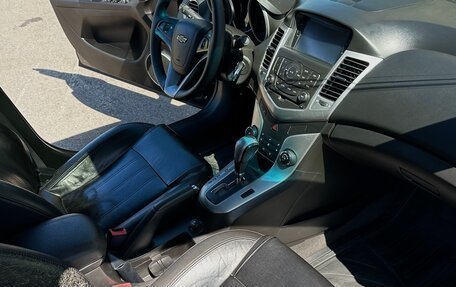 Chevrolet Cruze II, 2011 год, 660 000 рублей, 5 фотография