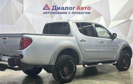 Mitsubishi L200 IV рестайлинг, 2014 год, 1 650 000 рублей, 4 фотография