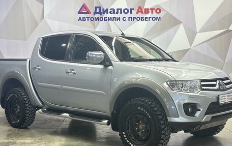 Mitsubishi L200 IV рестайлинг, 2014 год, 1 650 000 рублей, 3 фотография