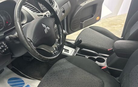 Mitsubishi L200 IV рестайлинг, 2014 год, 1 650 000 рублей, 8 фотография
