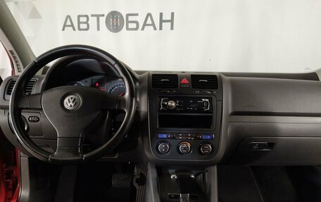 Volkswagen Golf V, 2006 год, 599 000 рублей, 9 фотография