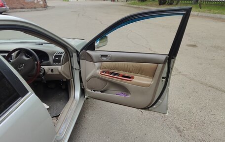Toyota Camry V40, 2002 год, 650 000 рублей, 10 фотография