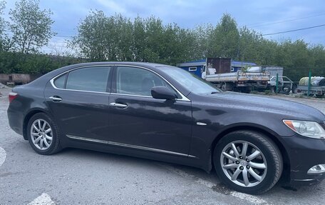 Lexus LS IV, 2008 год, 1 300 000 рублей, 3 фотография
