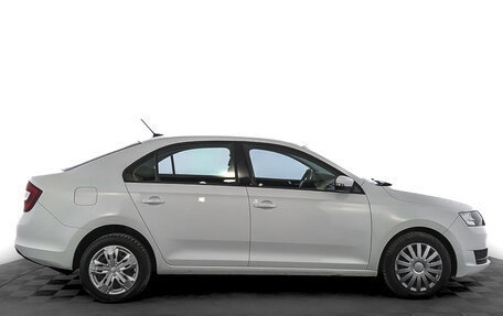 Skoda Rapid I, 2017 год, 925 000 рублей, 4 фотография