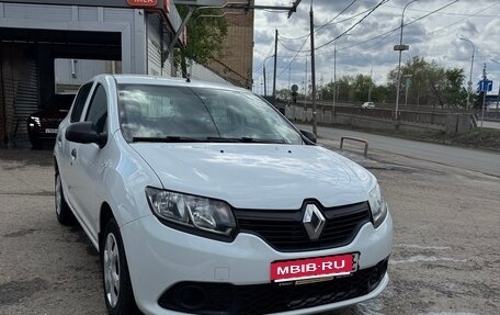 Renault Sandero II рестайлинг, 2018 год, 1 000 000 рублей, 1 фотография