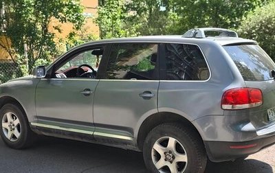 Volkswagen Touareg III, 2005 год, 750 000 рублей, 1 фотография