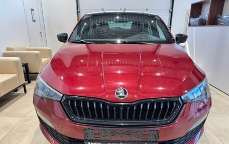 Skoda Rapid II, 2022 год, 1 749 000 рублей, 2 фотография